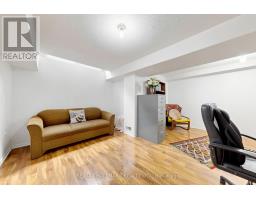 5 Evelyn Buck Lane, Aurora, ON L4G7H9 Photo 37