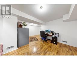 5 Evelyn Buck Lane, Aurora, ON L4G7H9 Photo 38
