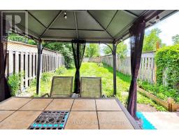 5 Evelyn Buck Lane, Aurora, ON L4G7H9 Photo 44