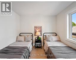 26 Webster Drive, Aurora, ON L4G2A5 Photo 25