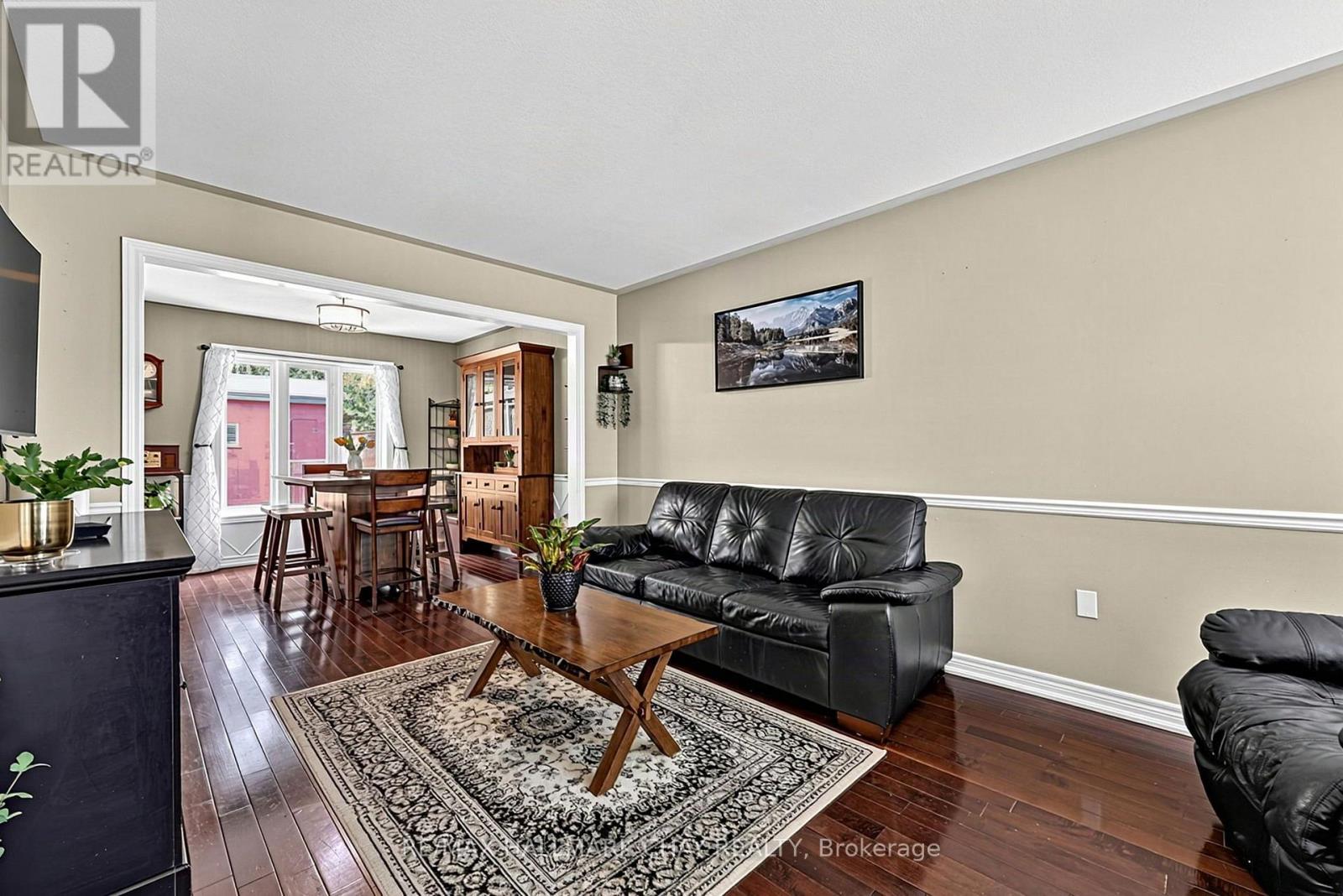 102 NOBLE DRIVE, Bradford West Gwillimbury (Bradford) — photo 6