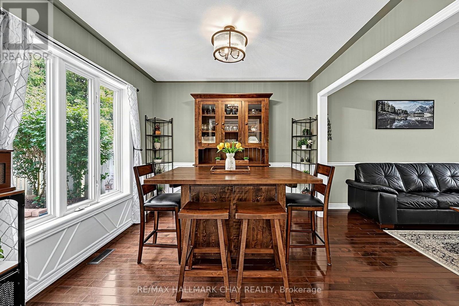 102 NOBLE DRIVE, Bradford West Gwillimbury (Bradford) — photo 7