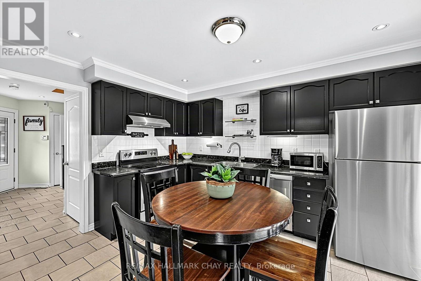 102 NOBLE DRIVE, Bradford West Gwillimbury (Bradford) — photo 8