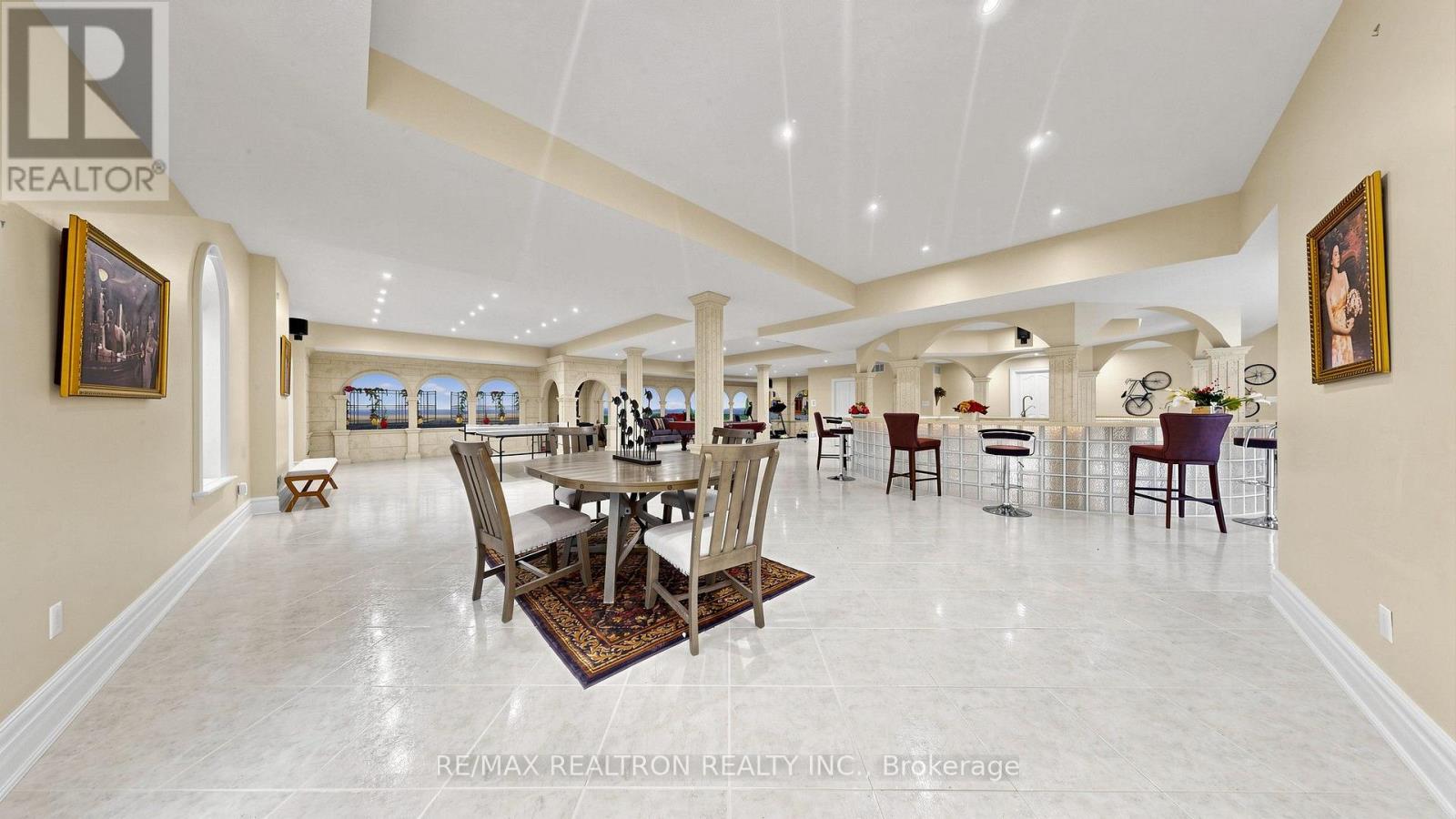 38 BRIDGEWATER DRIVE - 19