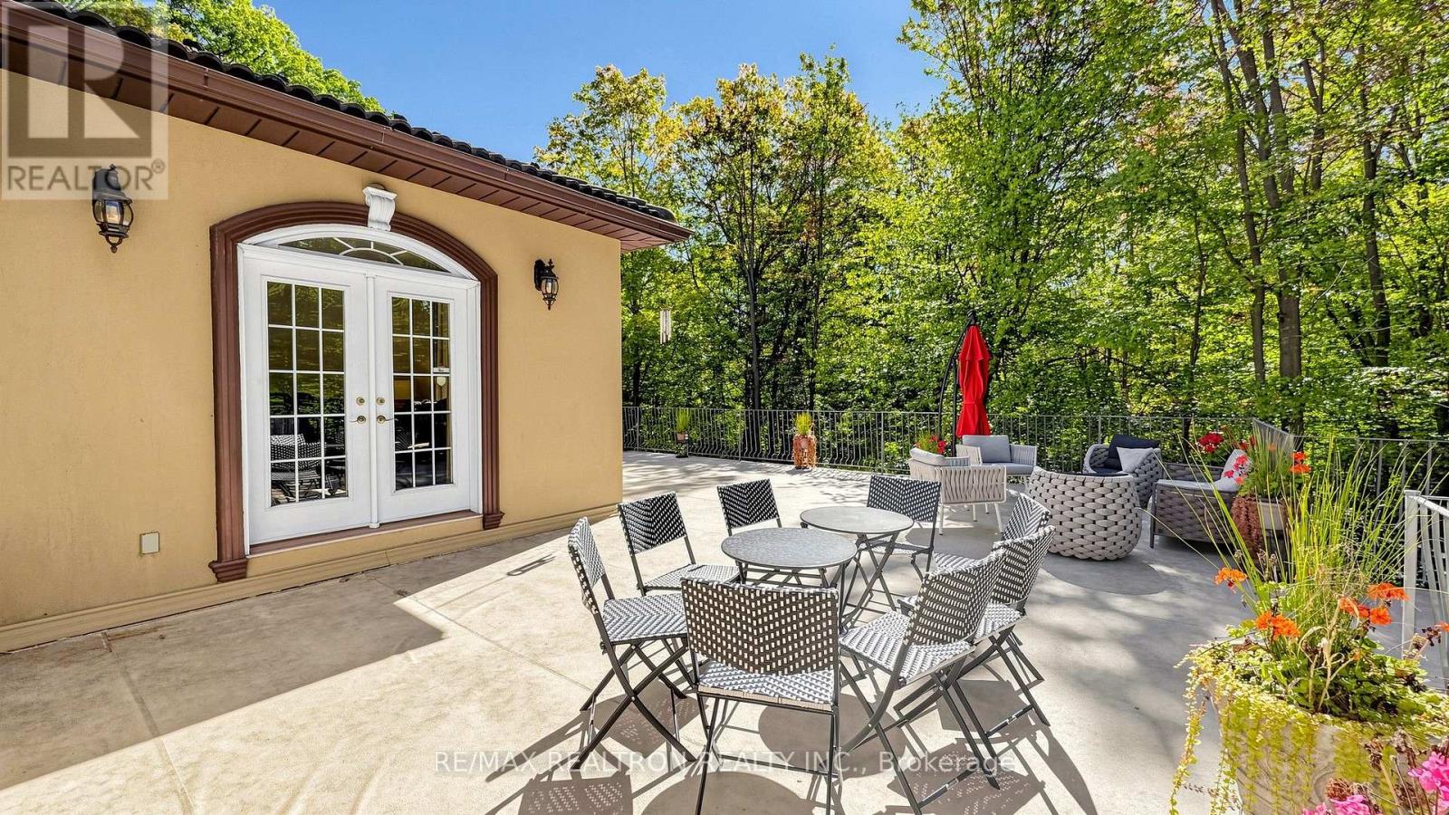 38 BRIDGEWATER DRIVE - 26