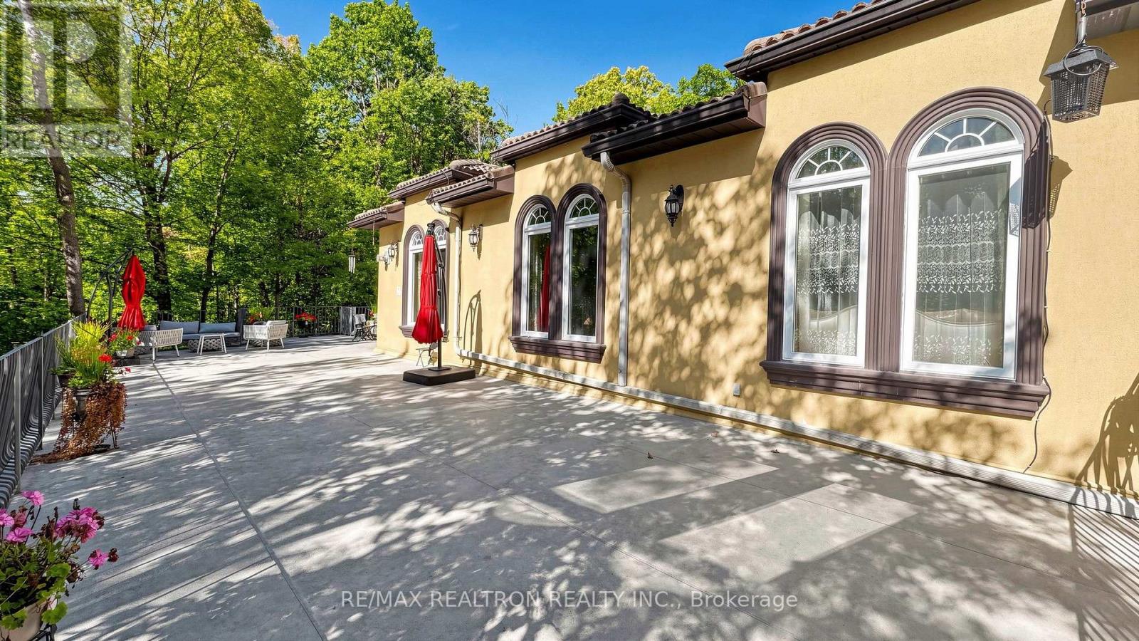 38 BRIDGEWATER DRIVE - Image 29
