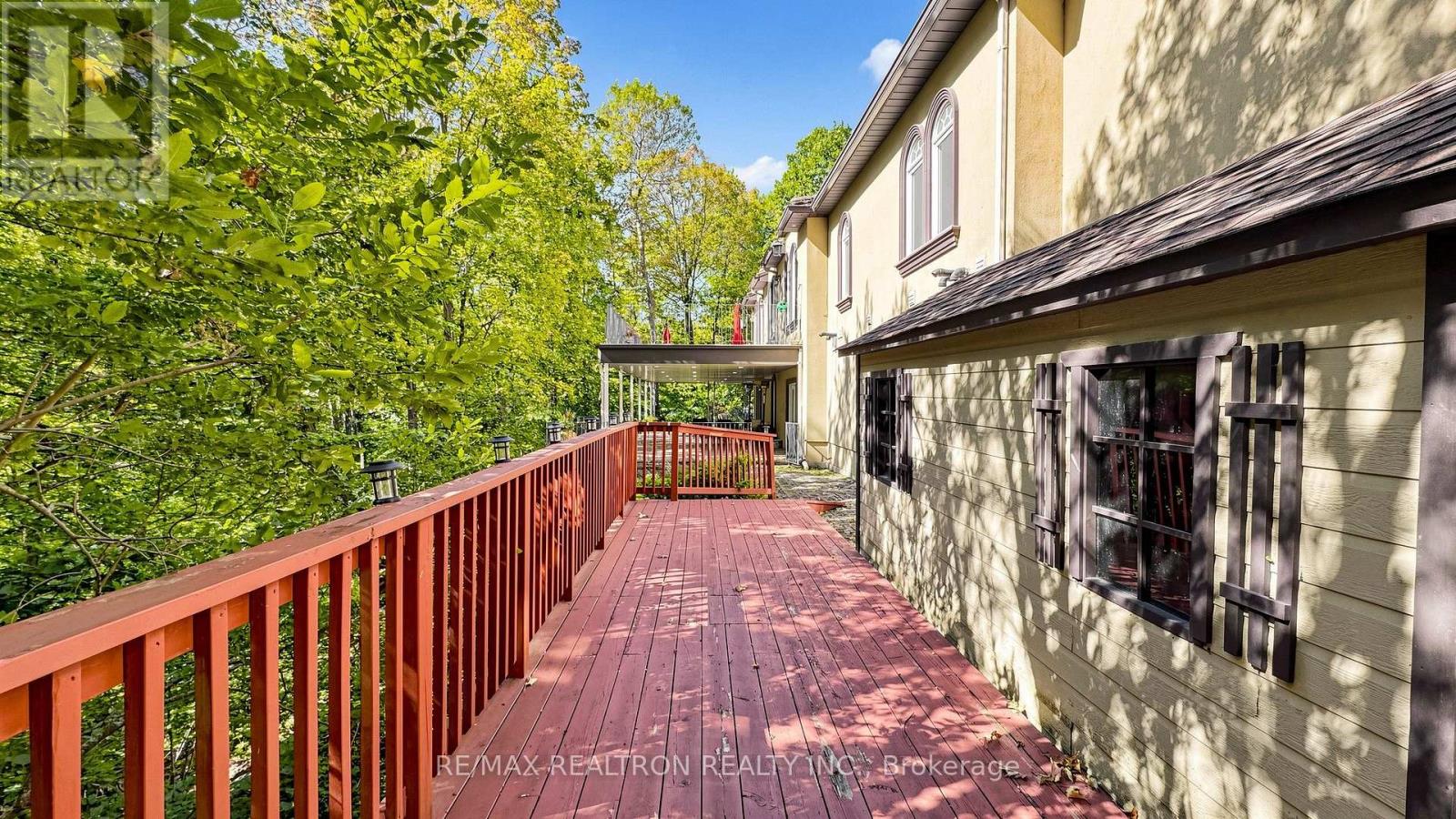 38 BRIDGEWATER DRIVE - 32