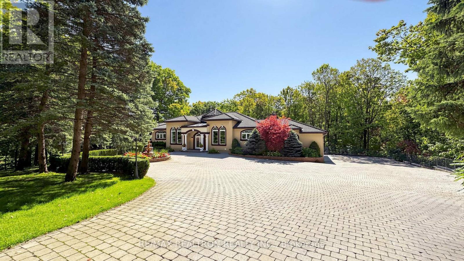 38 BRIDGEWATER DRIVE - 5
