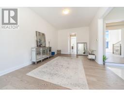 Bedroom 3 - 21 Pearsall Place, Oro Medonte, ON L0L2L0 Photo 7
