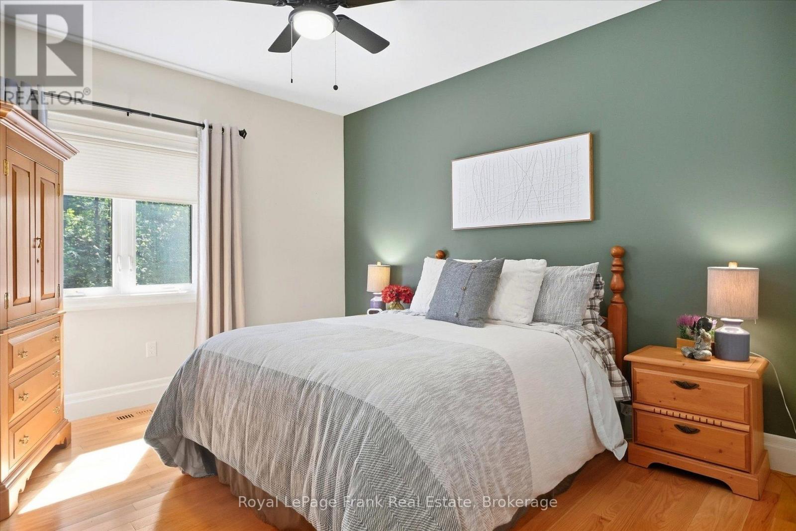 101 MITCHELL CRESCENT - 21