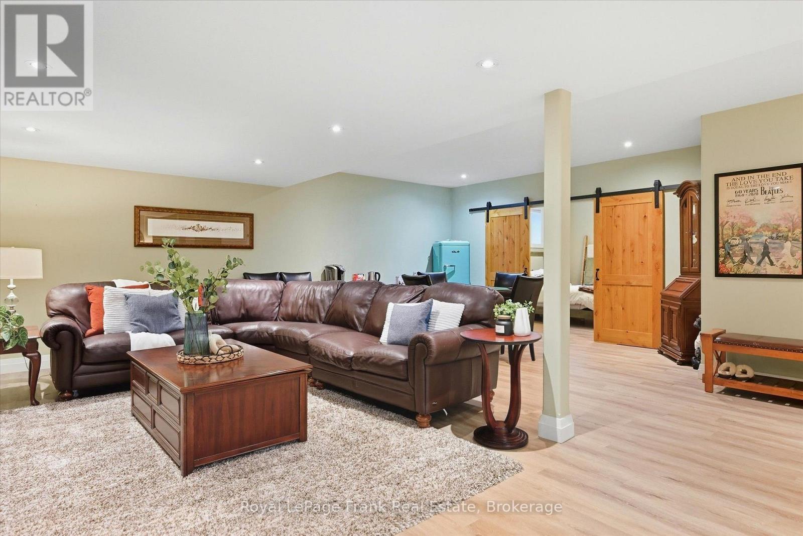 101 MITCHELL CRESCENT - Image 27