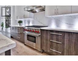 7b Iroquois Avenue, Mississauga, ON L5G1M7 Photo 11