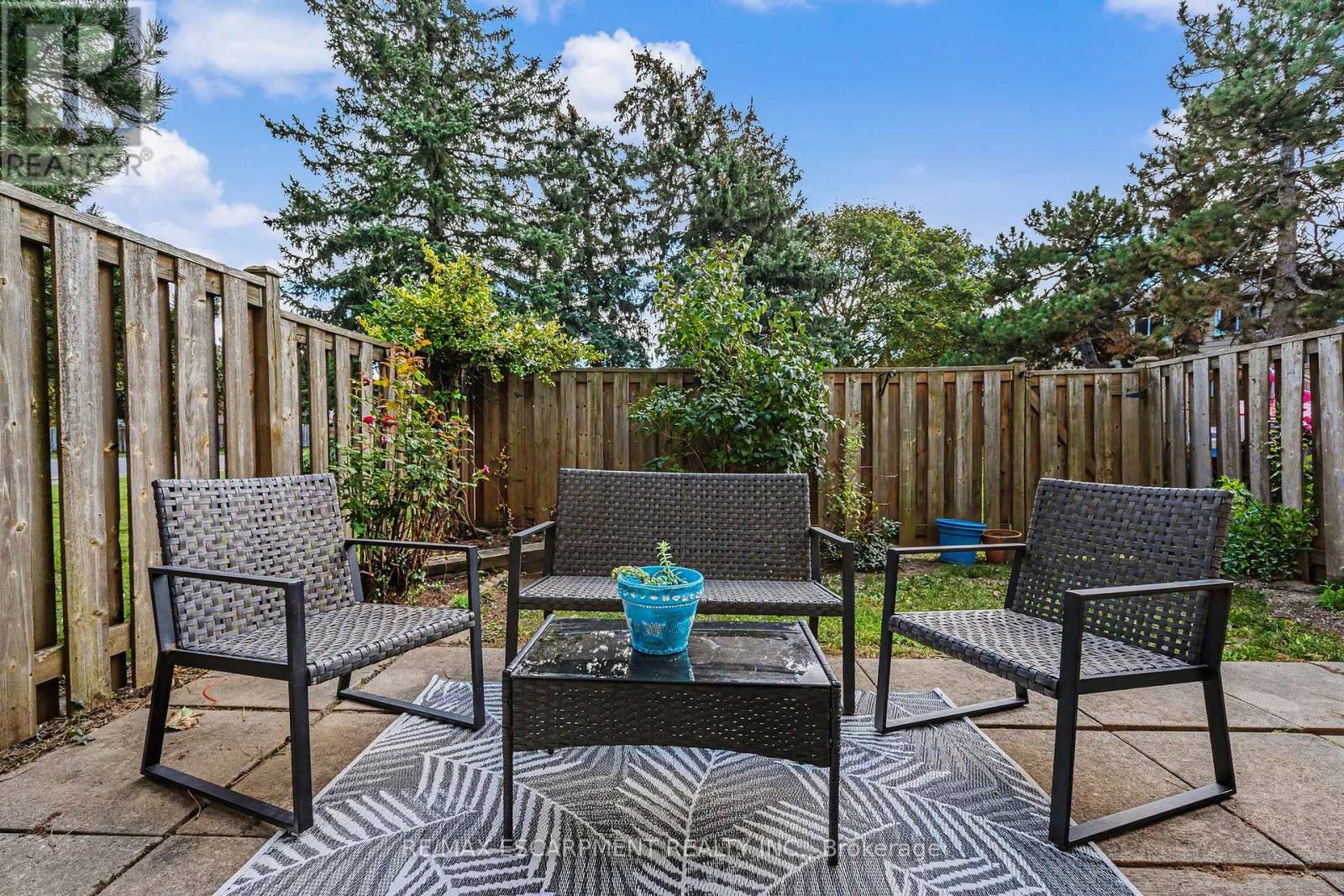#69 900 CENTRAL PARK DRIVE - Image 27