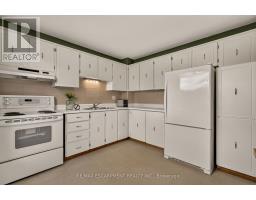 69 - 900 Central Park Drive, Brampton, ON L6S3J6 Photo 11