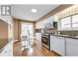 1246 Landfair Crescent, Oakville, ON L6H2N3 Photo 14