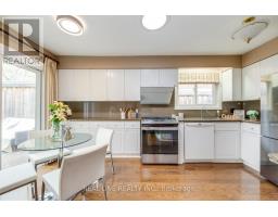 1246 Landfair Crescent, Oakville, ON L6H2N3 Photo 16