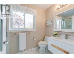 1246 Landfair Crescent, Oakville, ON L6H2N3 Photo 29