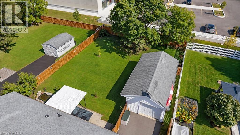 323 BRACE Street - Image 44