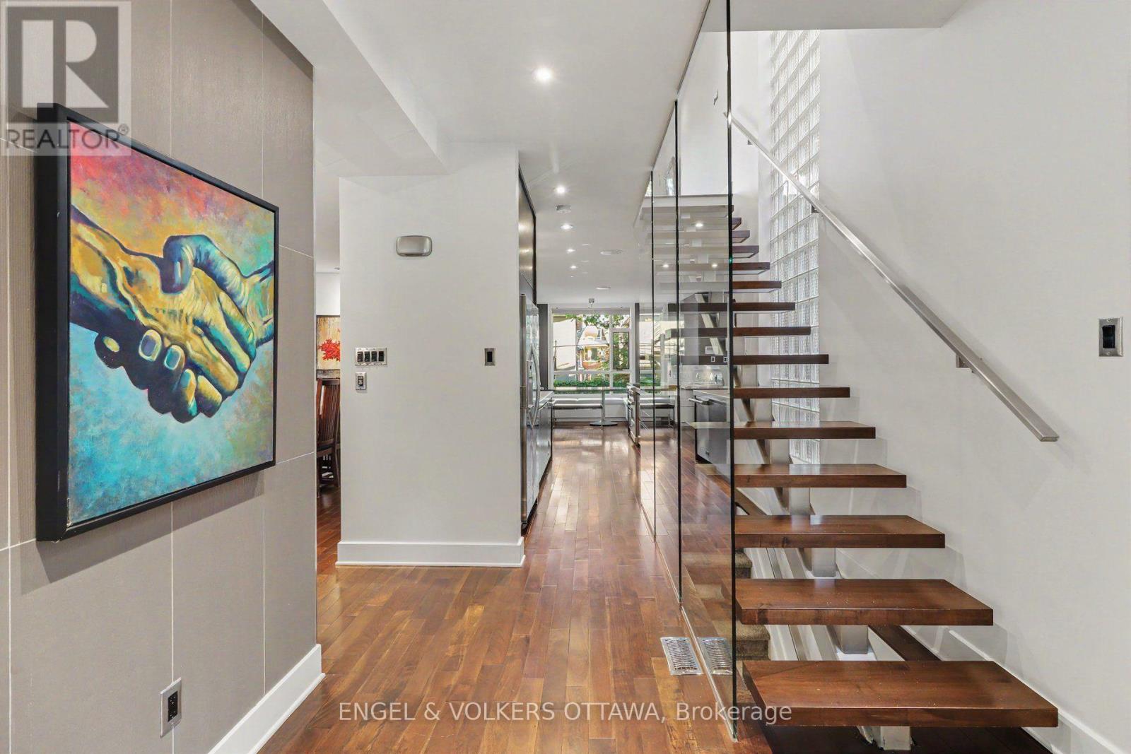 26 MELGUND AVENUE - 5