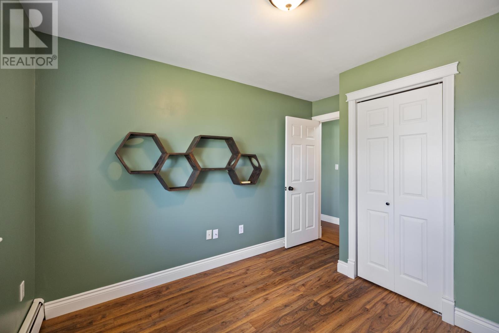 10 Kenwood Circle - 17