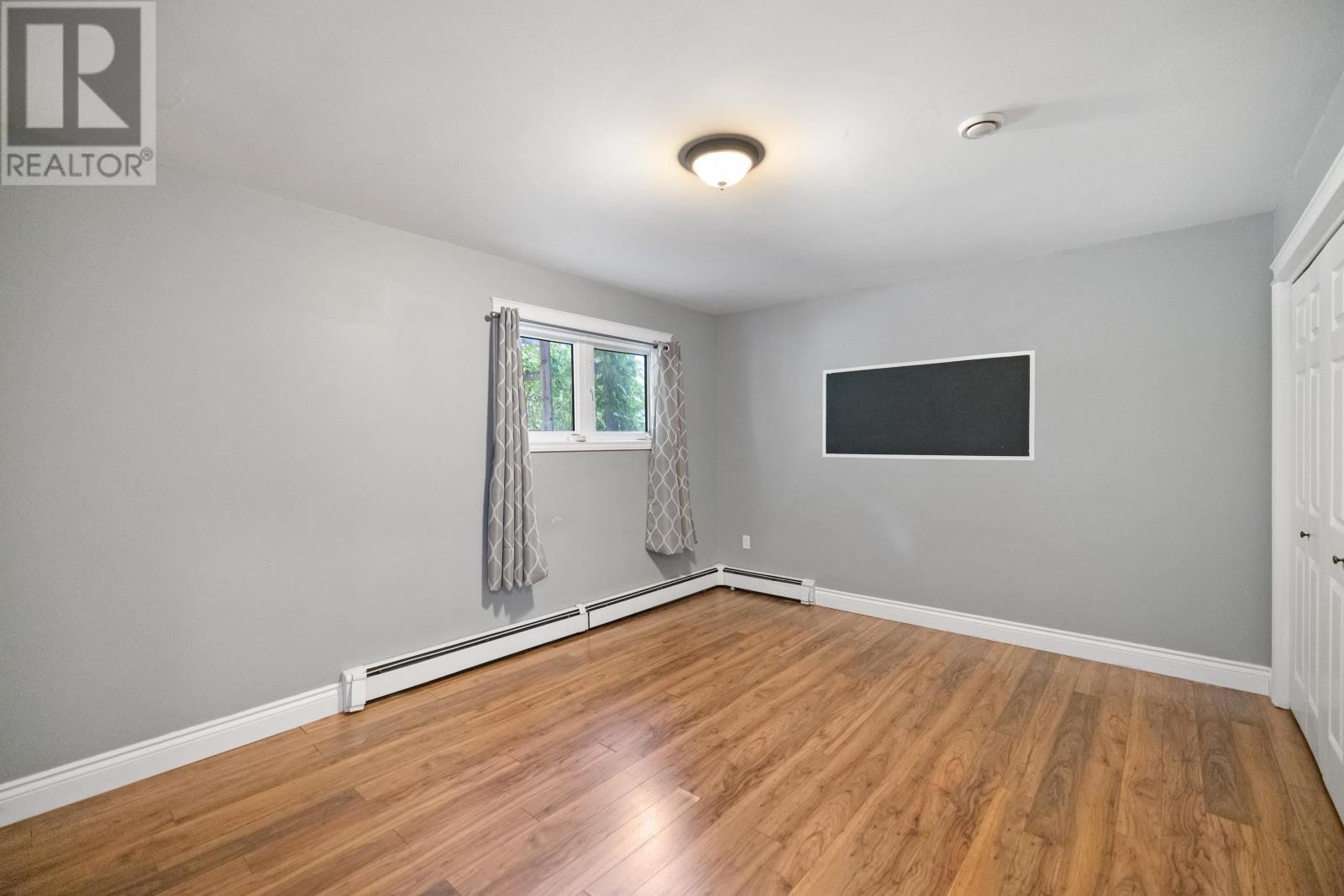 10 Kenwood Circle - 27