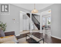 366 Montreal Circle, Hamilton, ON L8E0C7 Photo 12