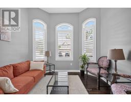 366 Montreal Circle, Hamilton, ON L8E0C7 Photo 6