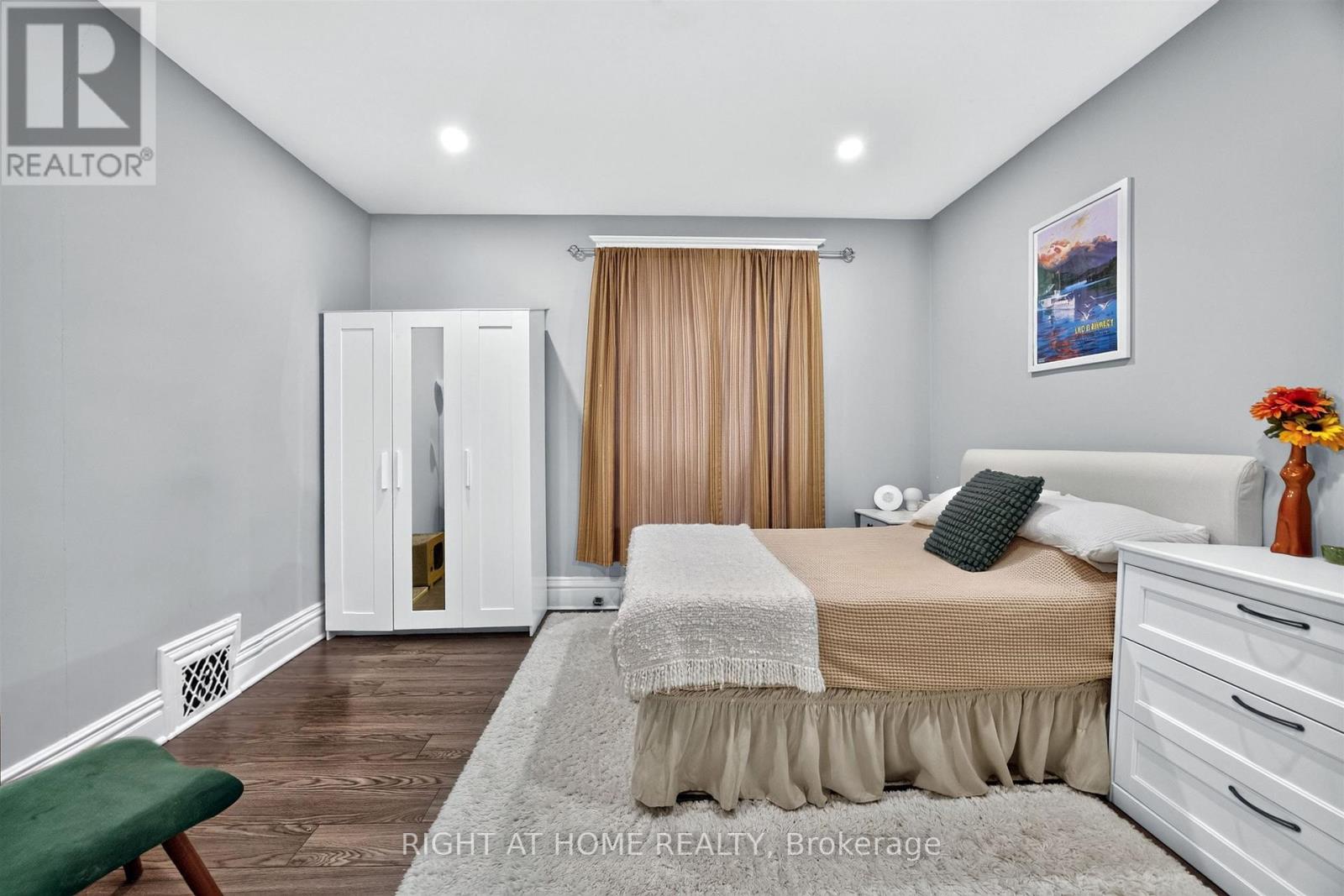 1 - 24 LOCKE STREET S, Hamilton (Strathcona) — photo 16