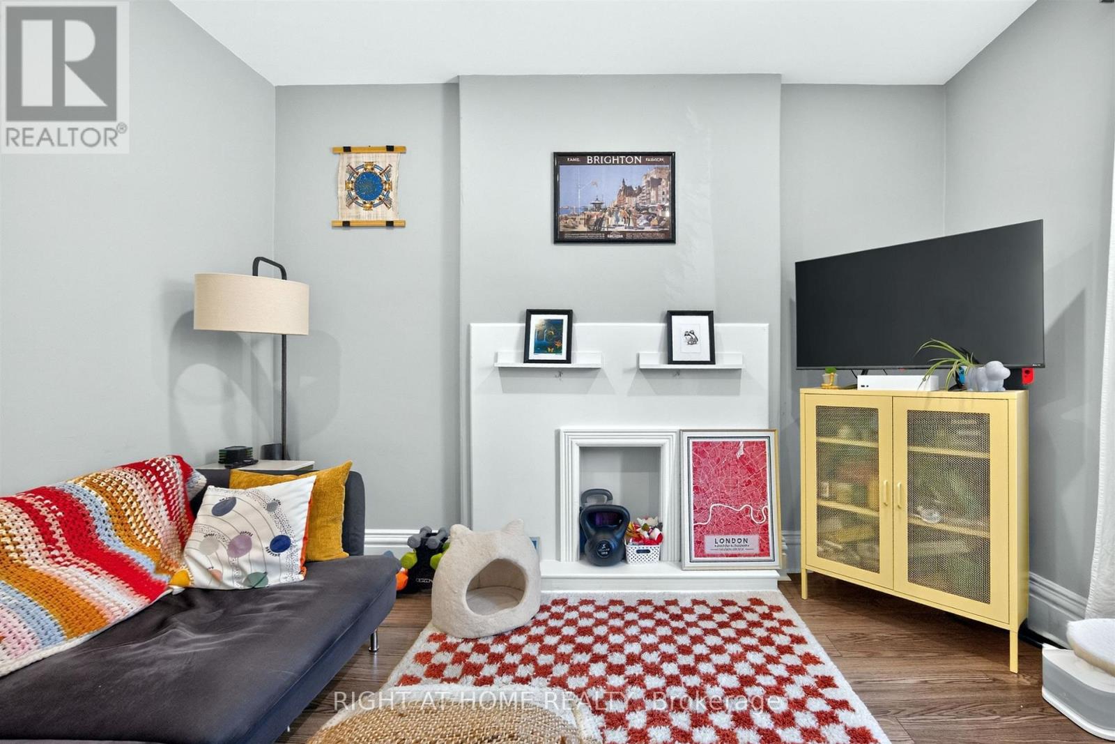 1 - 24 LOCKE STREET S, Hamilton (Strathcona) — photo 7