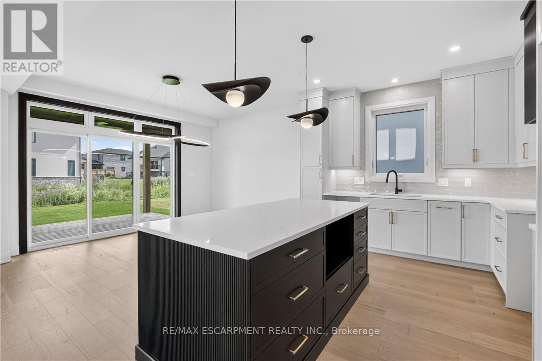 8905 ANGIE DRIVE - Image 22