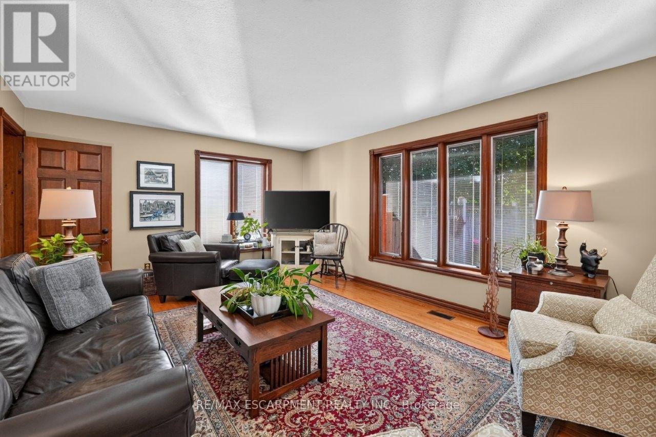4272 VILLAGE PARK DRIVE - Image 16