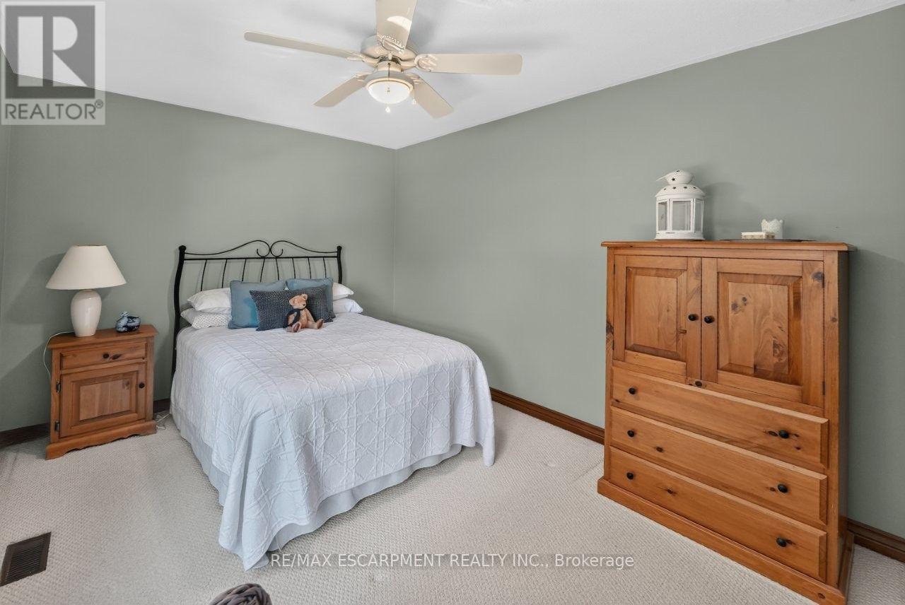 4272 VILLAGE PARK DRIVE - Image 24