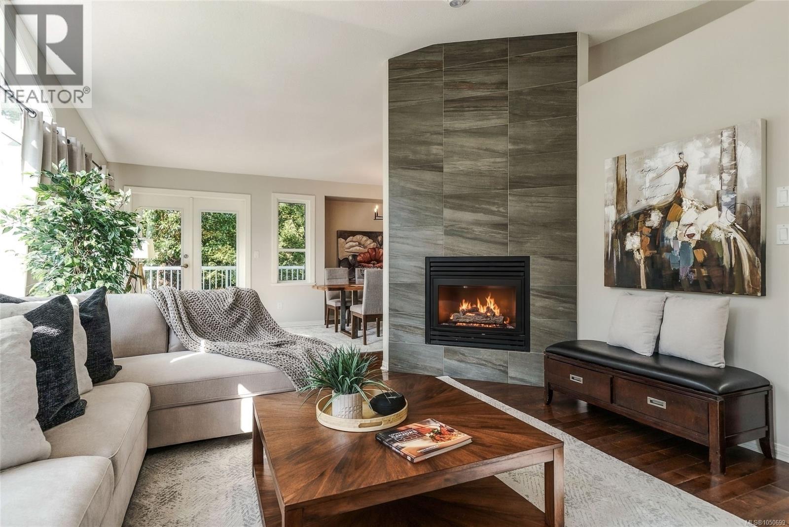3361 Redden Rd - 10