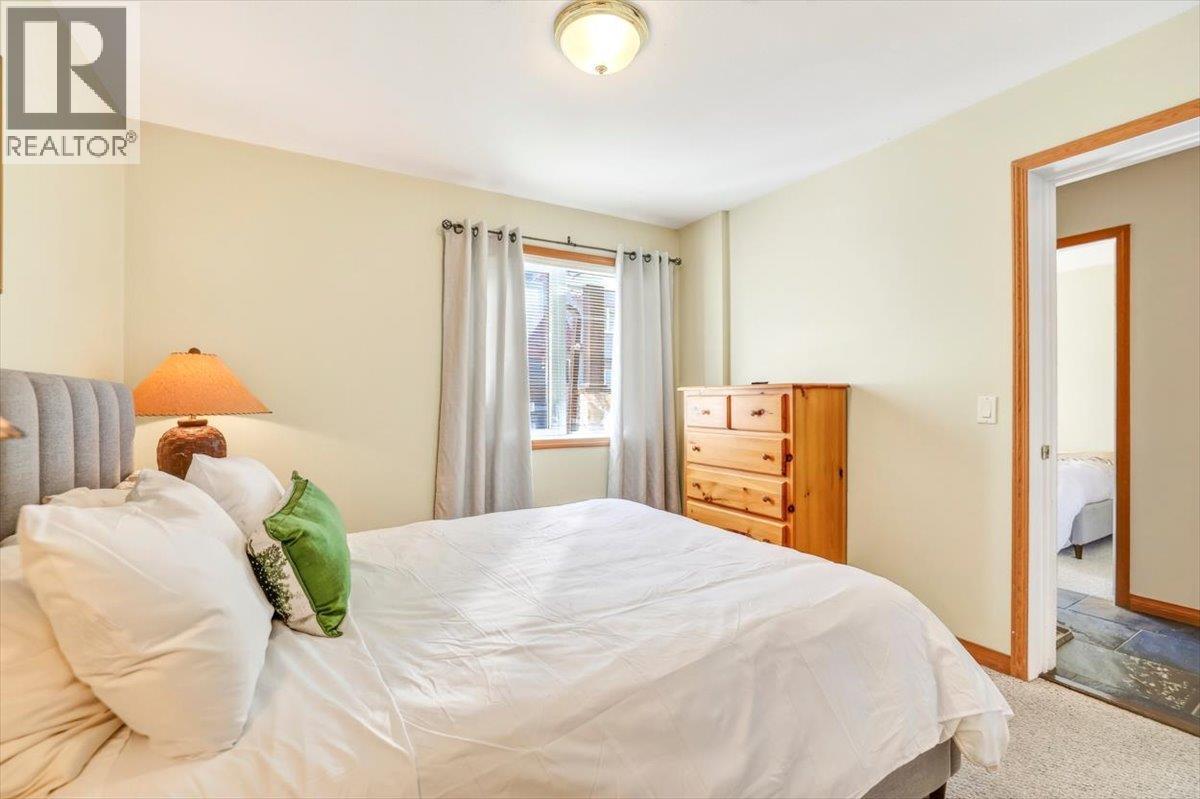 5423 Boomerang Way Unit# 35, Fernie — photo 13
