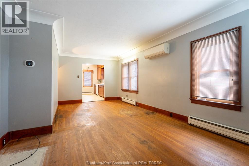 1008 JAMES STREET - 12