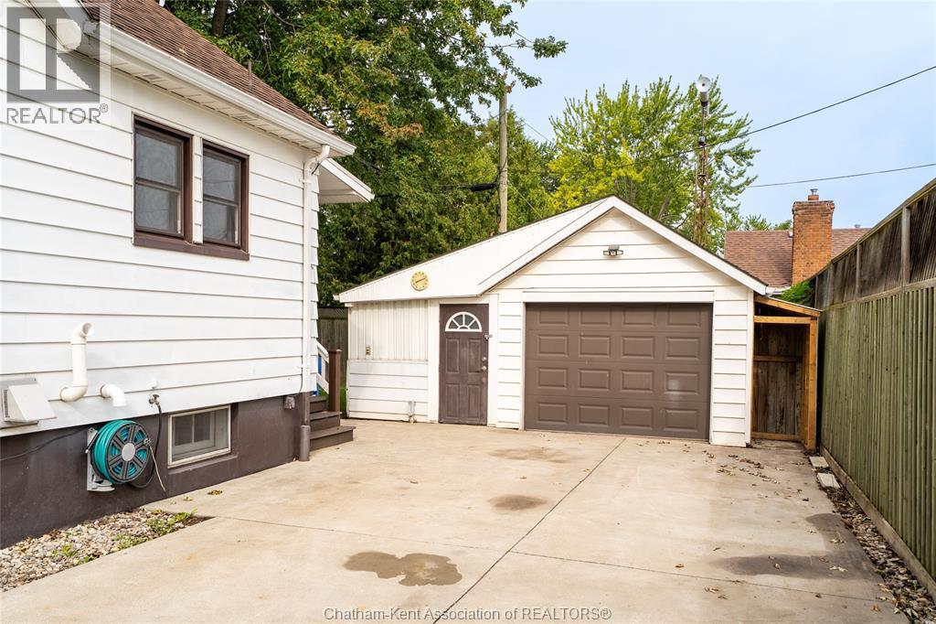 1008 JAMES STREET - 2