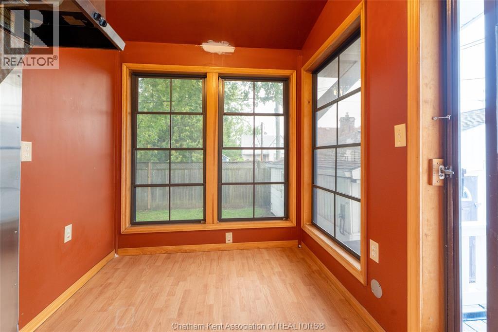 1008 JAMES STREET - Image 33