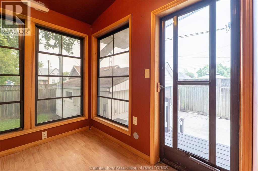 1008 JAMES STREET - Image 34