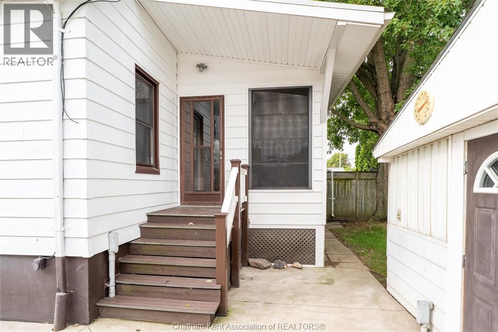 1008 JAMES STREET - Image 35