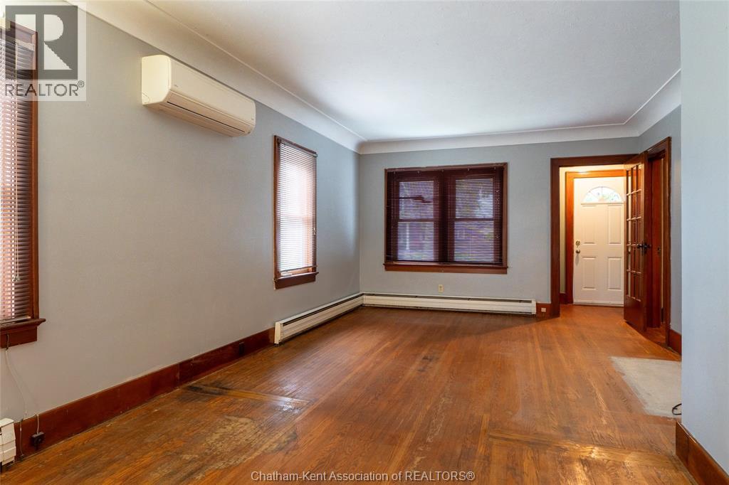 1008 JAMES STREET - 7
