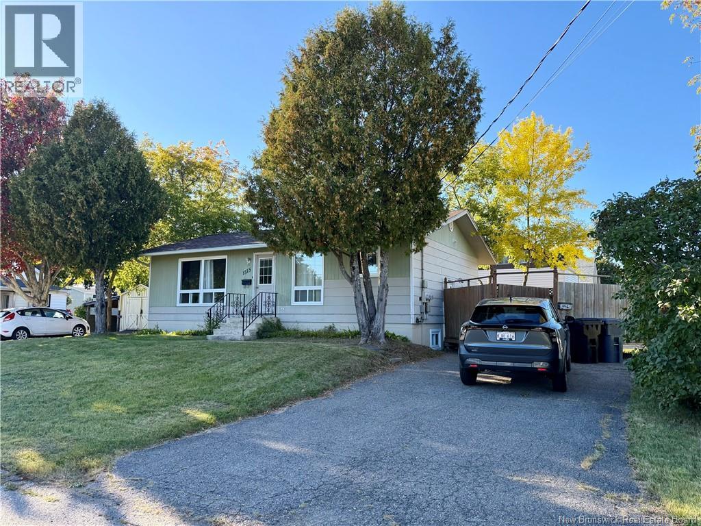 1515 Alexander Drive, Bathurst — photo 3