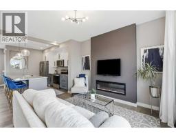 332 Lawthorn Way SE - photo 3