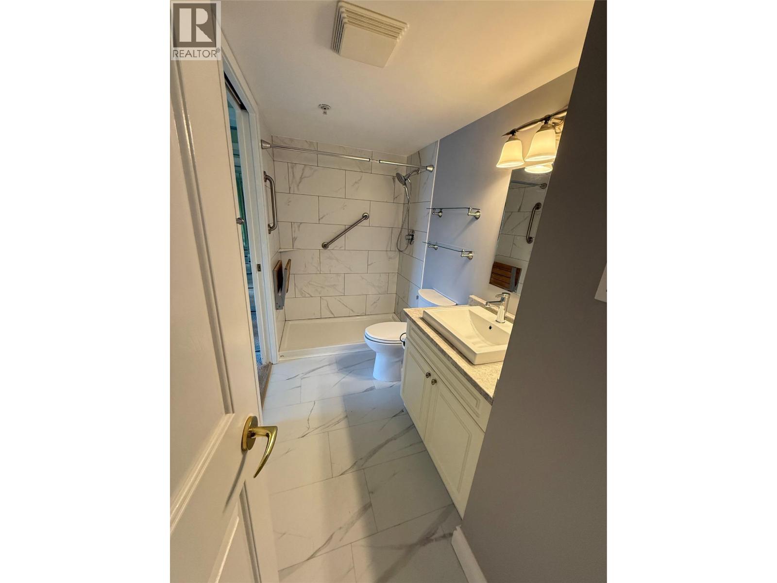 #314 1120 Hugh Allan Drive - 14