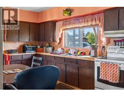 1291 6th Avenue, Fernie, BC V0B1M0 Photo 10