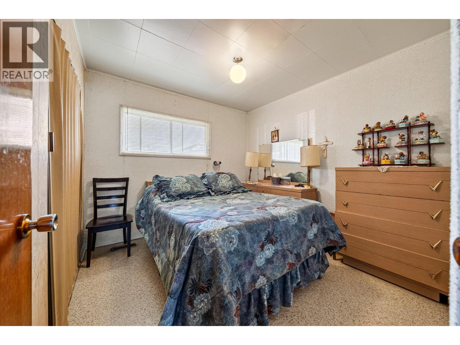 1291 6th Avenue - 16