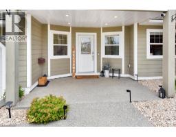Living room - 1704 2nd Ave S, Cranbrook, BC V1C0A1 Photo 10