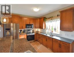 1704 2nd Ave S, Cranbrook, BC V1C0A1 Photo 24