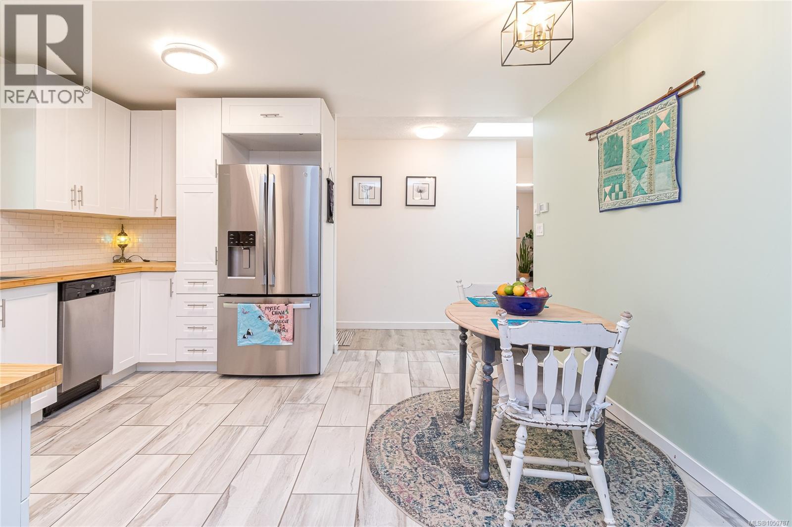 2196 Phillips Rd - Image 11