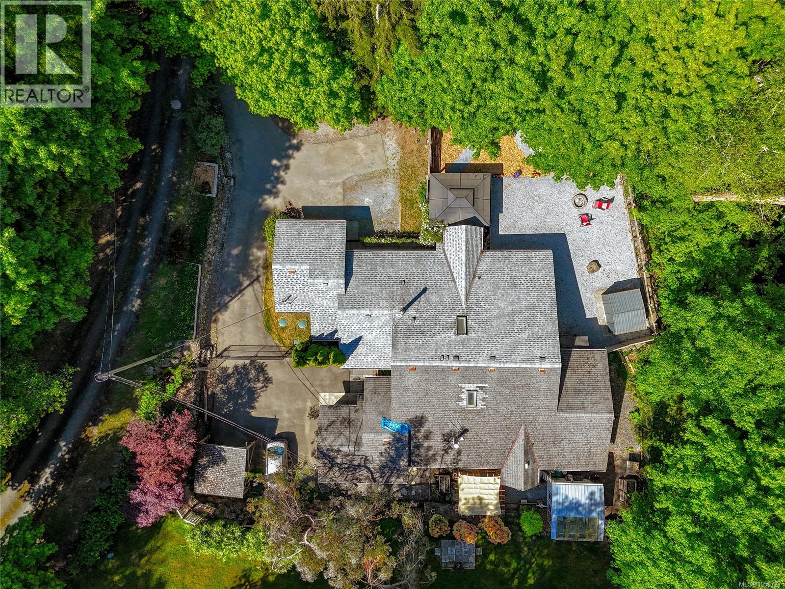 2196 Phillips Rd - Image 26