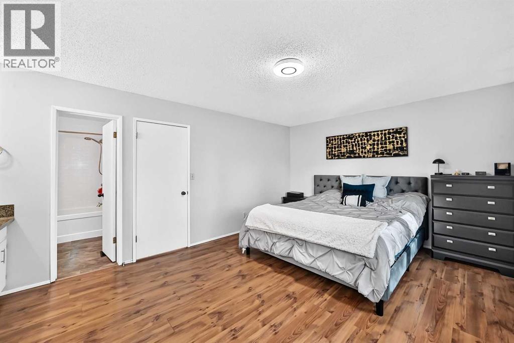 16, 803 Varsity Estates Drive NW - photo 16